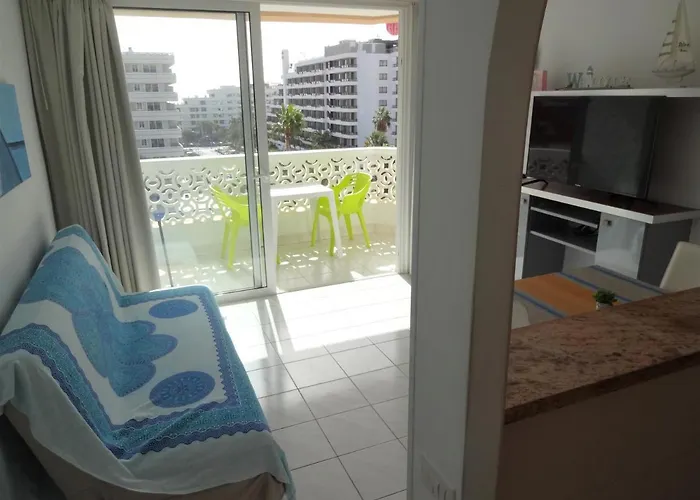 South Facing With Sea View And Free Wifi In Playa Honda Heart Of Americas * Playa de las Americas (Tenerife)